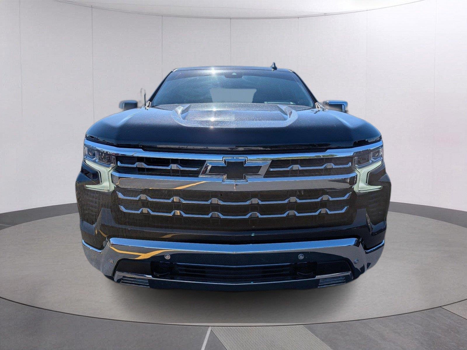 Used 2024 Dark Ash Metallic Chevrolet LTZ image 10
