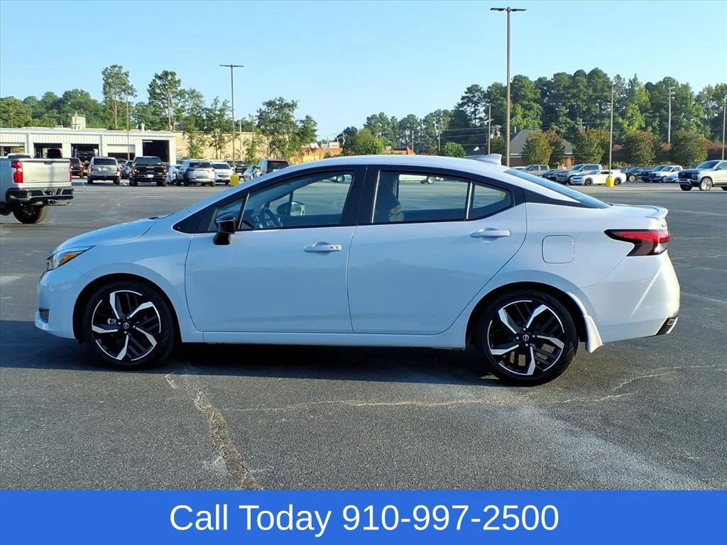Used 2025 Gray Nissan 1.6 SR image 4