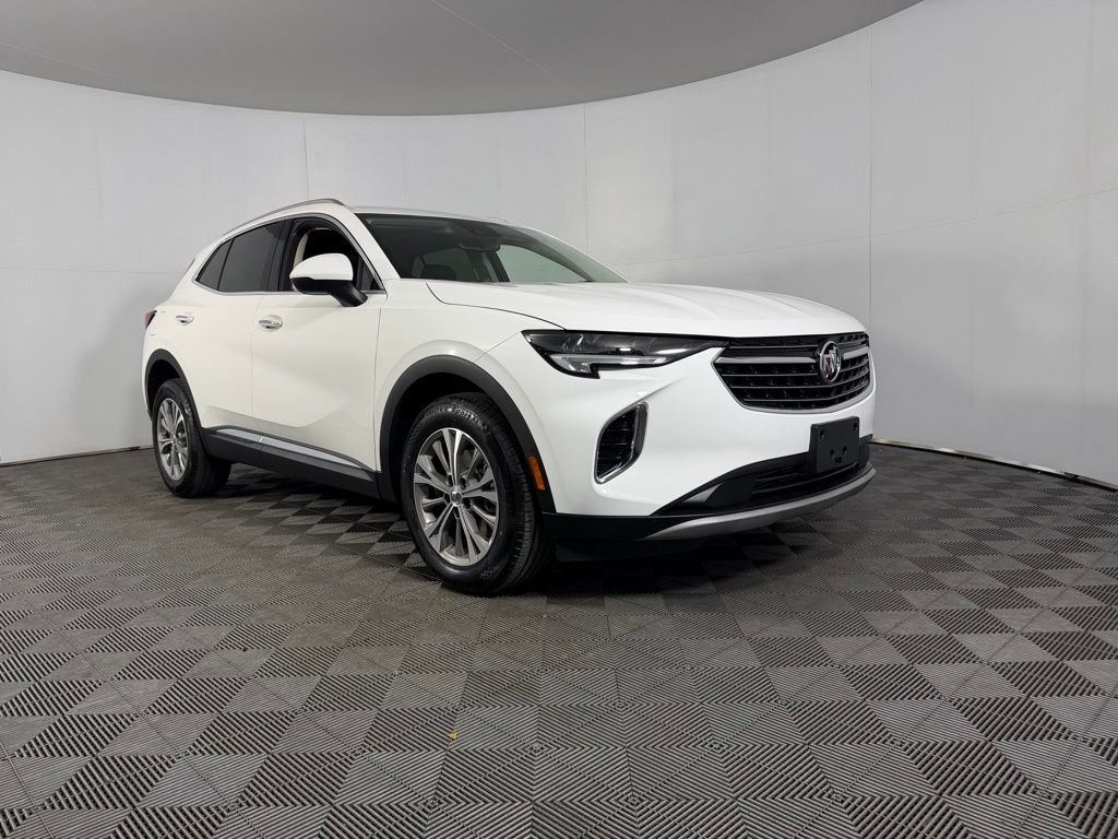 Used 2023 White Buick Preferred image 3