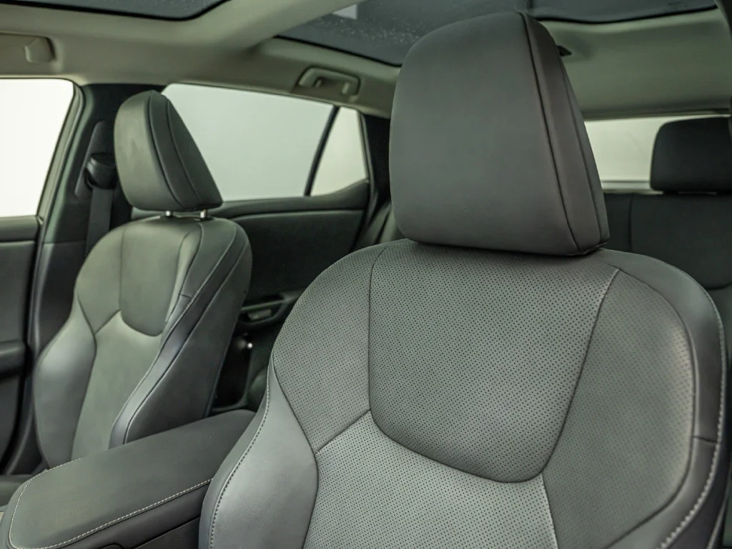 Certified Used 2024 IRIDIUM Lexus 300e Premium image 30