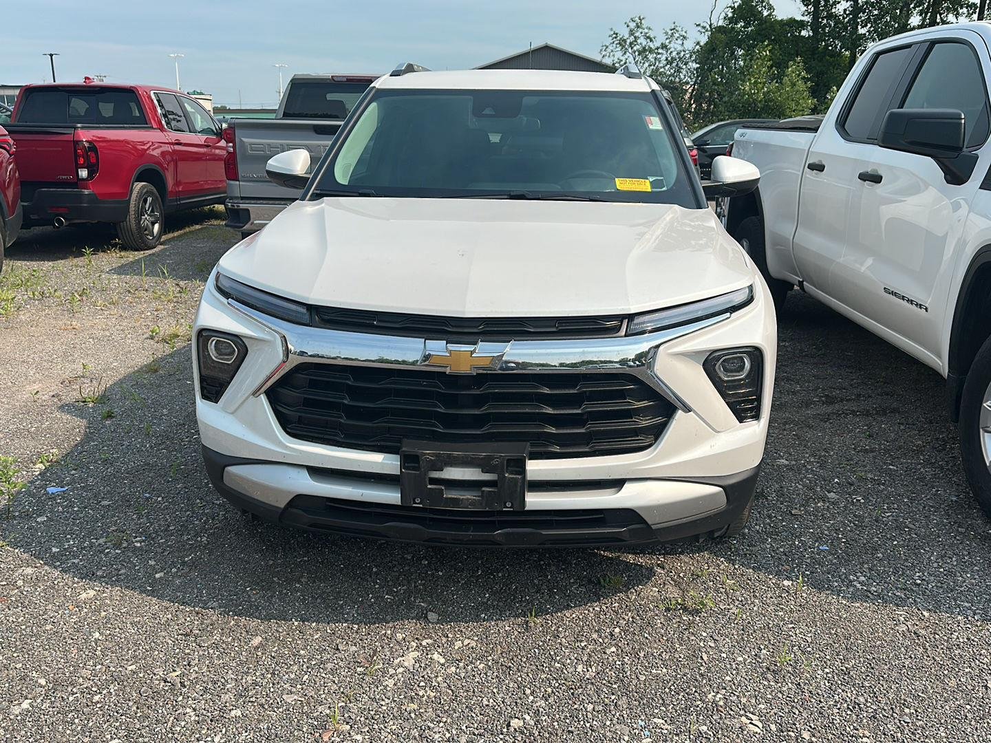 Used 2024 Iridescent Pearl Tricoat Chevrolet LT image 6