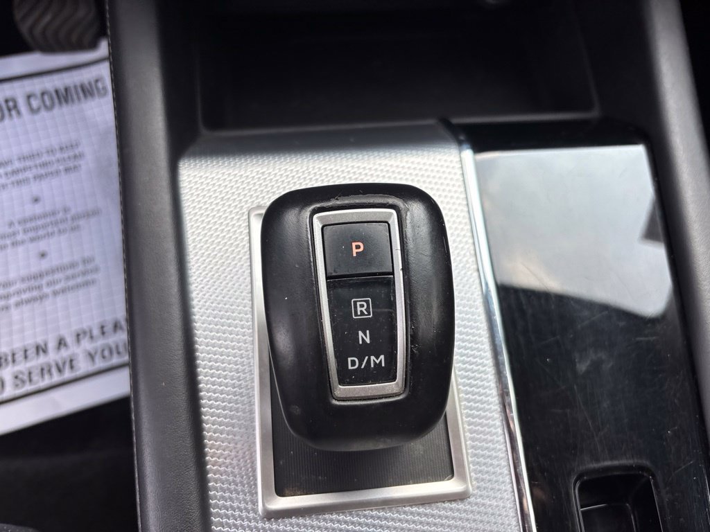 Used 2024 Black Mitsubishi SEL image 28
