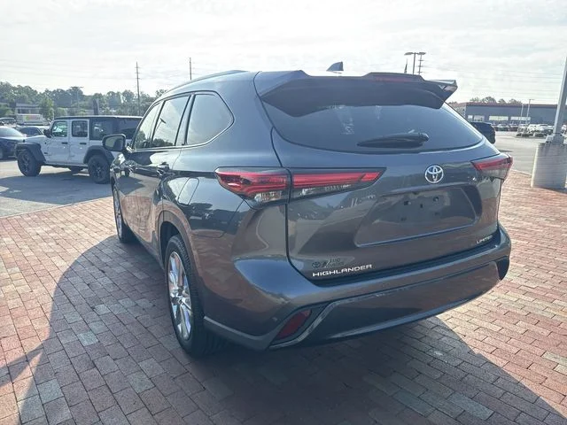 Used 2023 Gray Toyota Limited image 7
