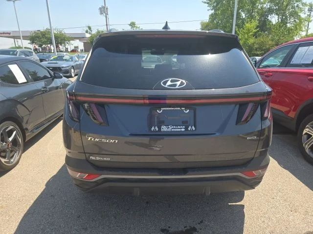 Used 2024 Dark Gray Metallic Hyundai SEL image 3