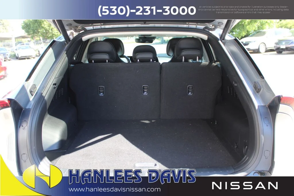 Used 2023 Gray Kia Wind image 10