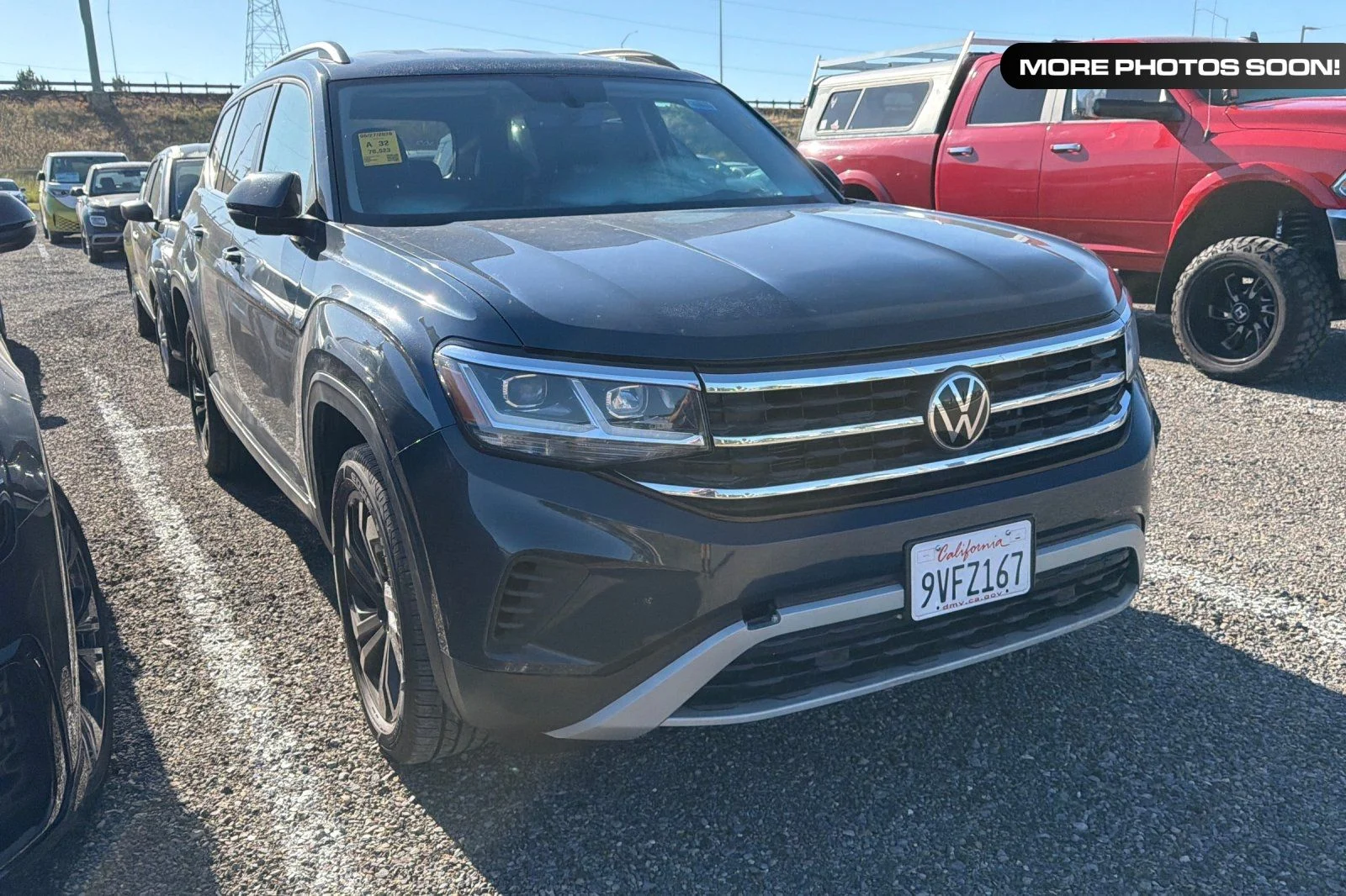 2022 Volkswagen Atlas 3.6L SE w/Tech 4MOTION's photo