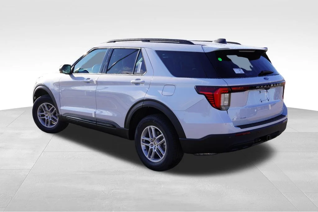 New 2026 White Ford Active image 5