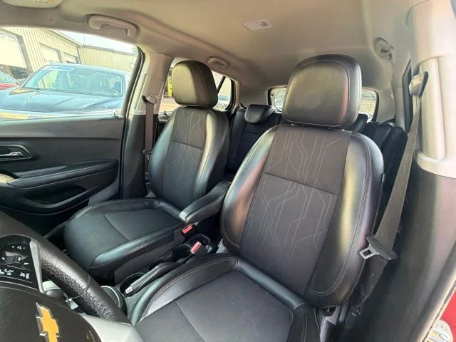 Used 2022 Red Chevrolet LT image 21