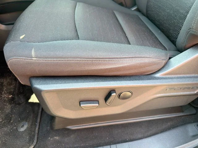 Used 2025 Black Metallic Ford XLT image 32
