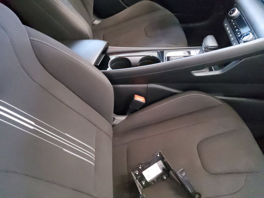 Used 2022 Gray Hyundai SEL image 14