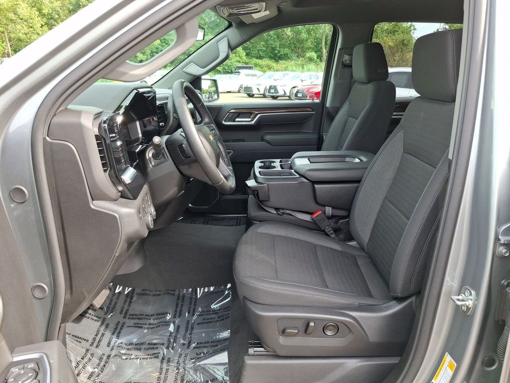 Used 2026 Gray Chevrolet LT image 13