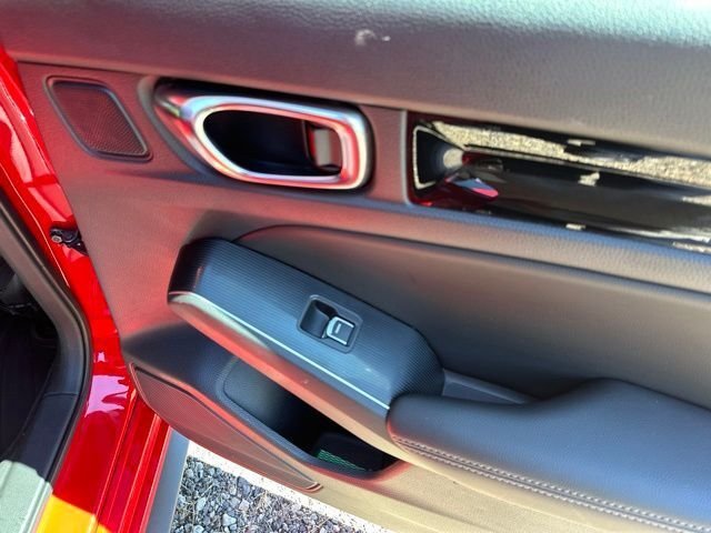2022 Honda Civic Hatchback Sport Touring - Photo 16