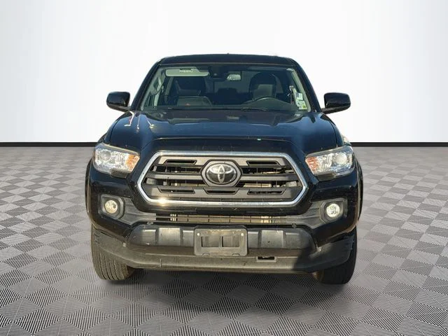 Used 2019 Black Toyota SR5 image 2