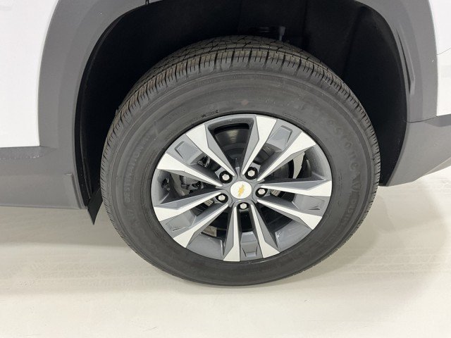 New 2027 Summit White Chevrolet LT image 12