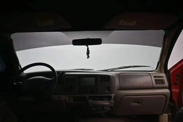 Used 2004  Ford XLT image 24