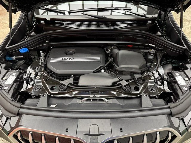 2025 BMW X1 28i - Photo 27