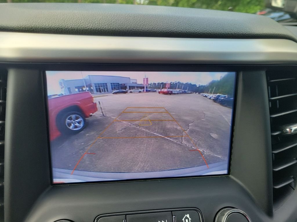 Used 2018 Silver GMC SLT-1 image 27