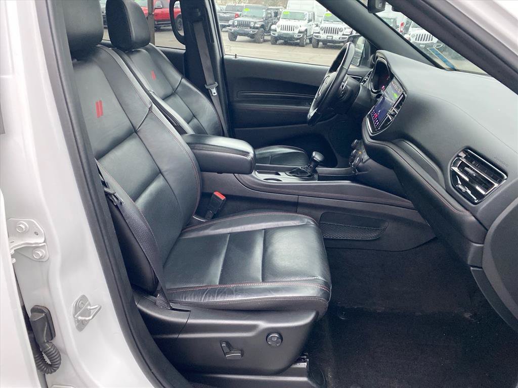 Used 2022 White Knuckle Clearcoat Dodge R/T image 27