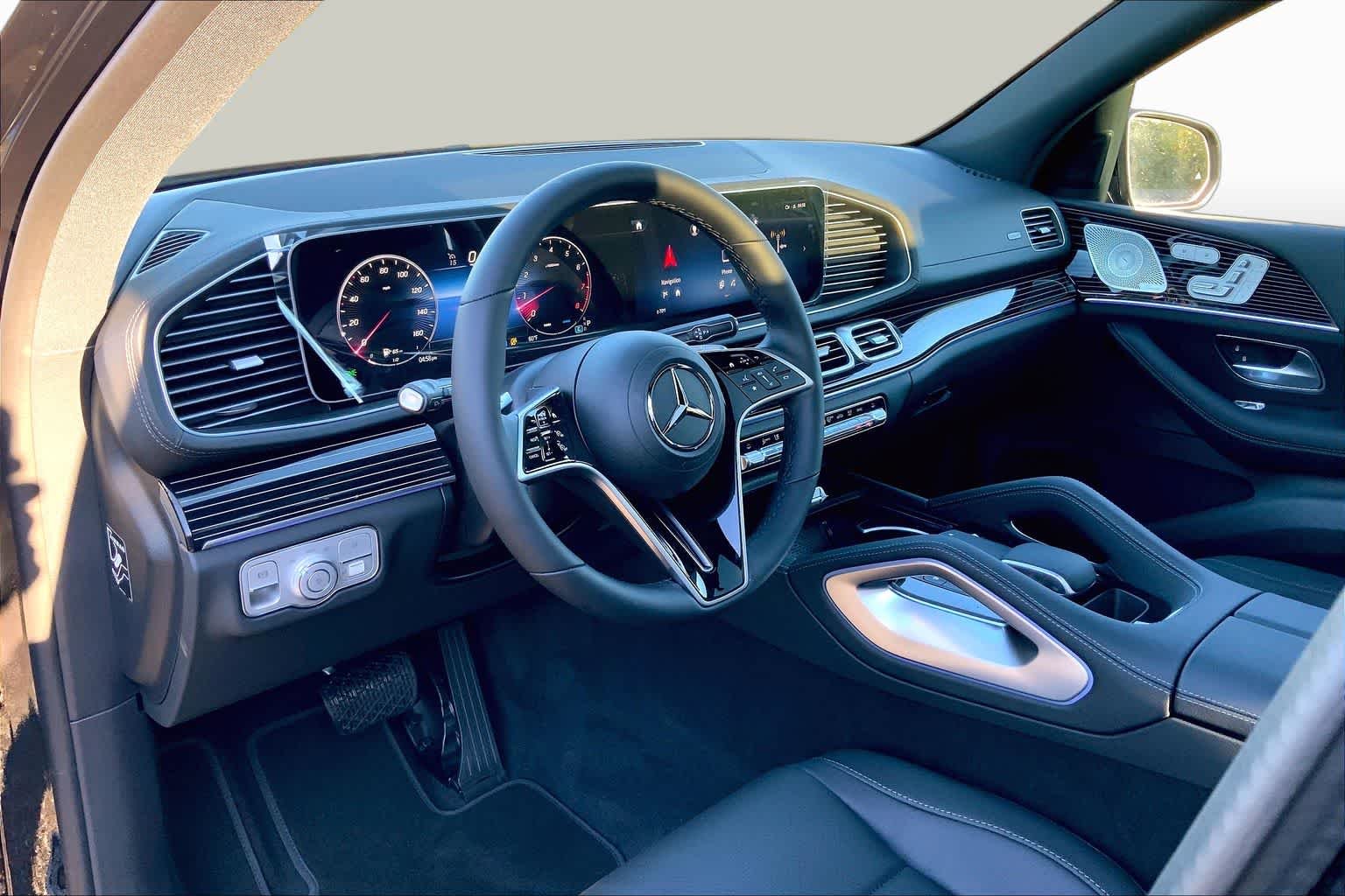 New 2026 Obsidian Black Metallic Mercedes-Benz GLE 350 image 8