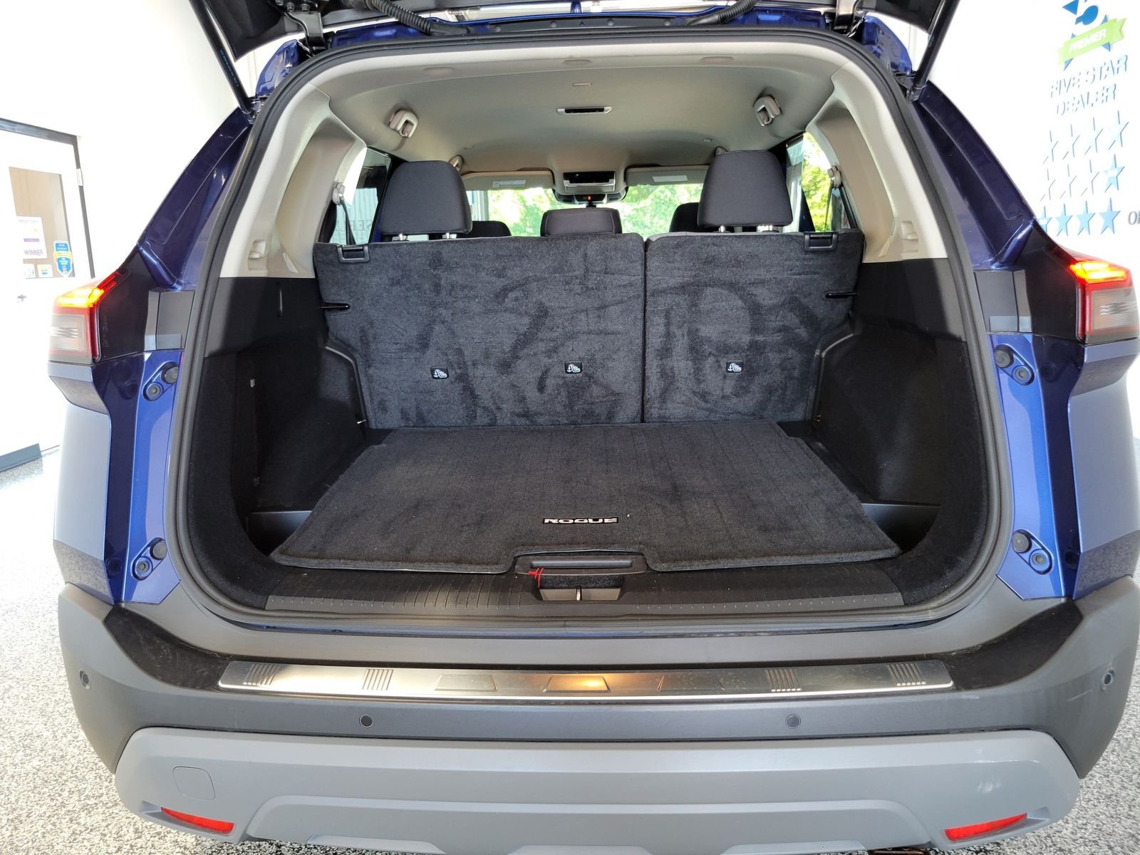 Used 2023 Blue Nissan SV image 25