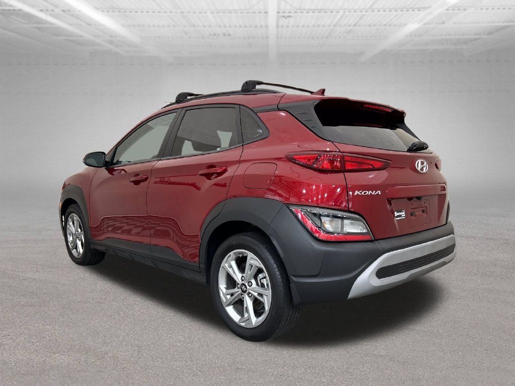 Used 2023 Red Hyundai SEL image 3