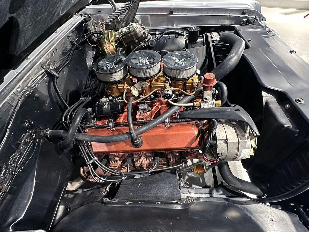 Used 1966 Silver Oldsmobile  image 13
