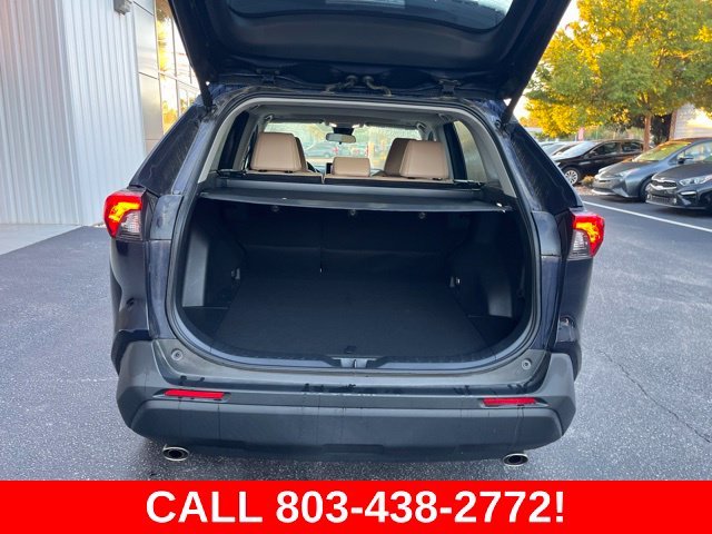 Used 2024  Toyota XLE Premium image 34