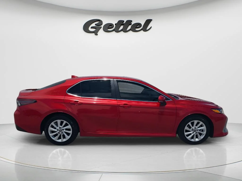 Used 2023 Red Toyota LE image 4