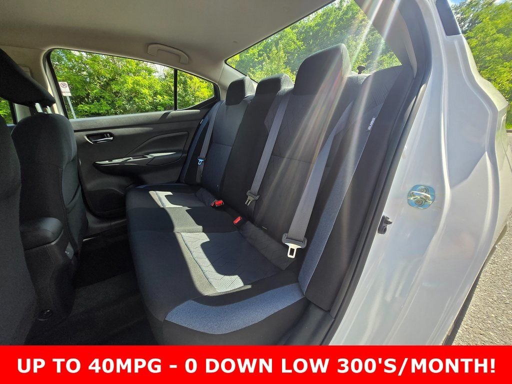 2025 Nissan Versa Sedan SV - Photo 10