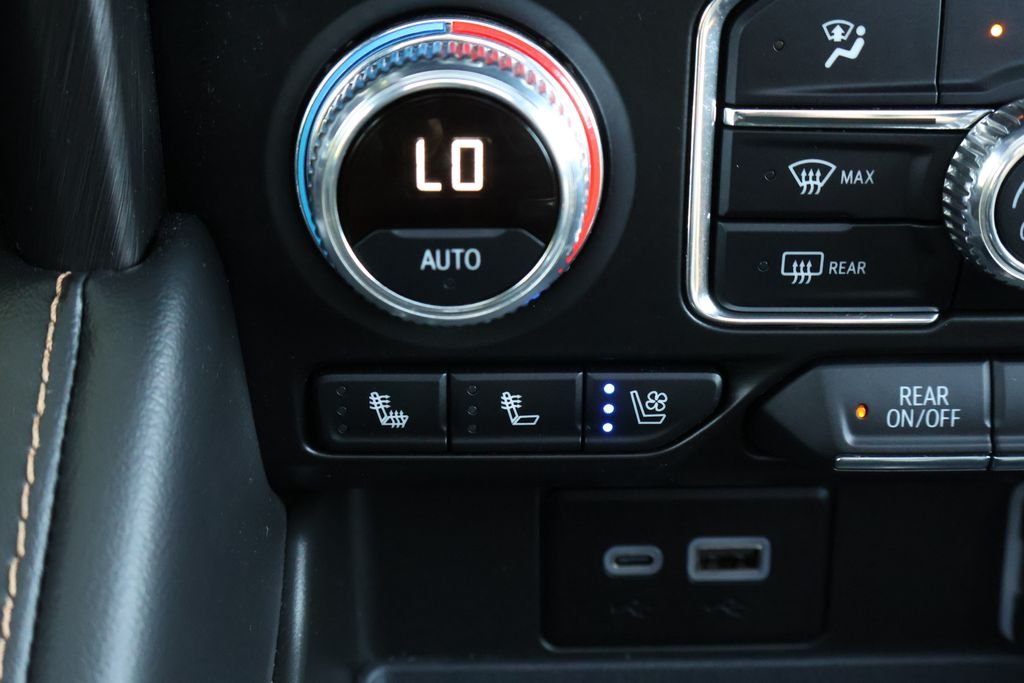 2023 GMC Yukon XL AT4 - Photo 22