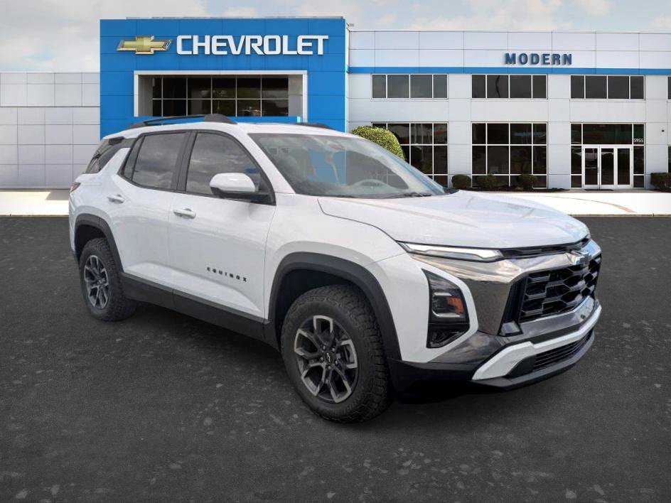 New 2026 Polar White Tricoat Chevrolet ACTIV image 7