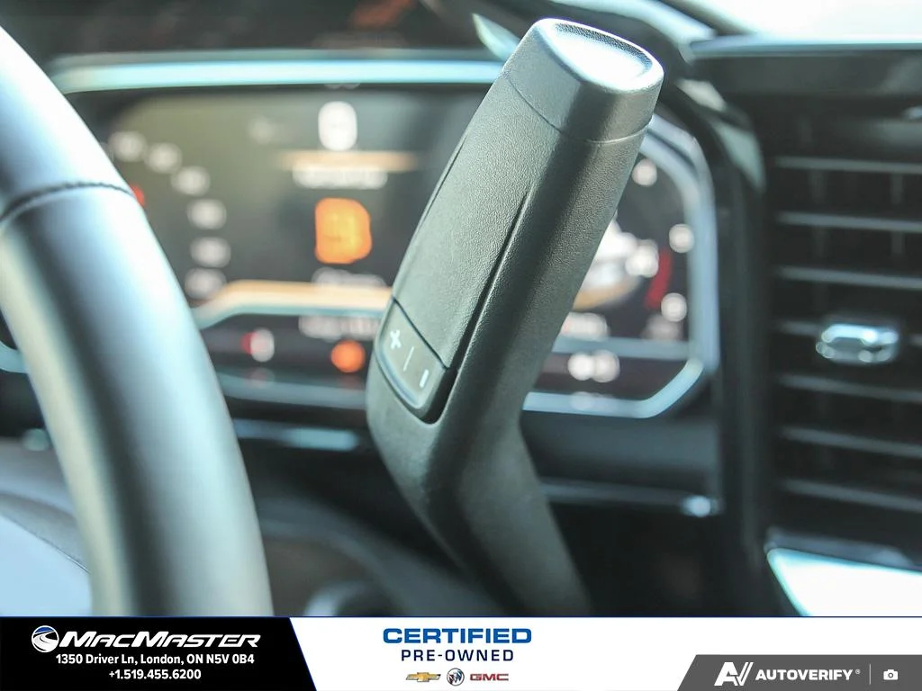 Certified Used 2025  GMC SLT image 22