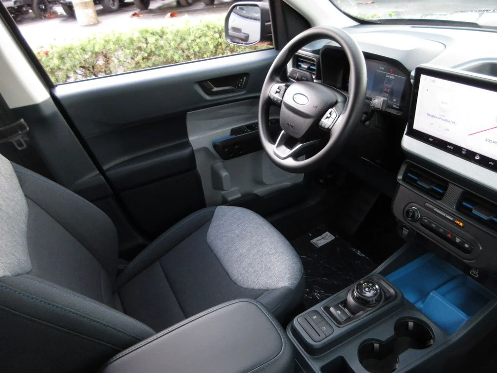 New 2026 Carbonized Gray Metallic Ford XLT image 21