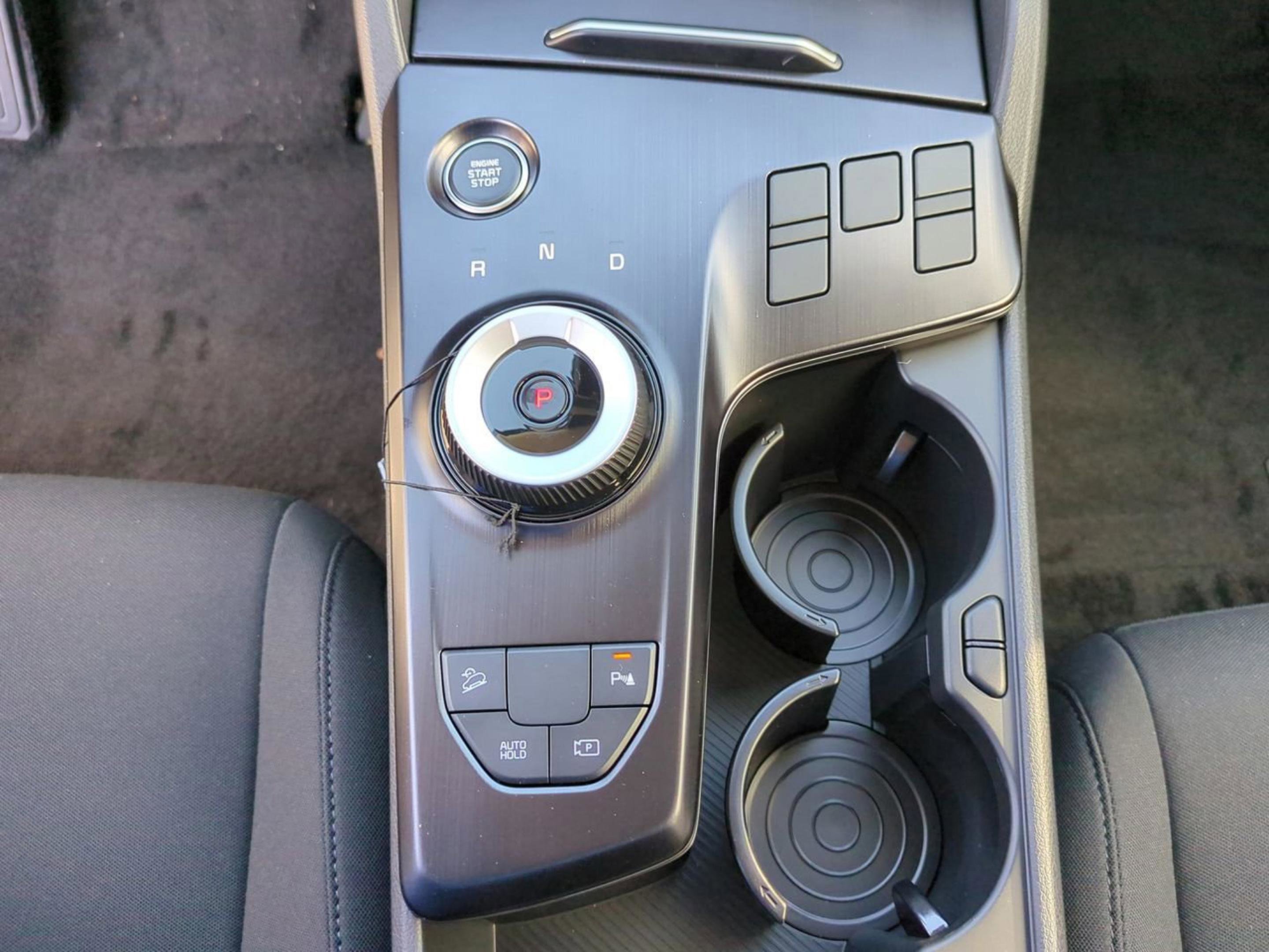 New 2026 Fusion Black Kia LX image 27