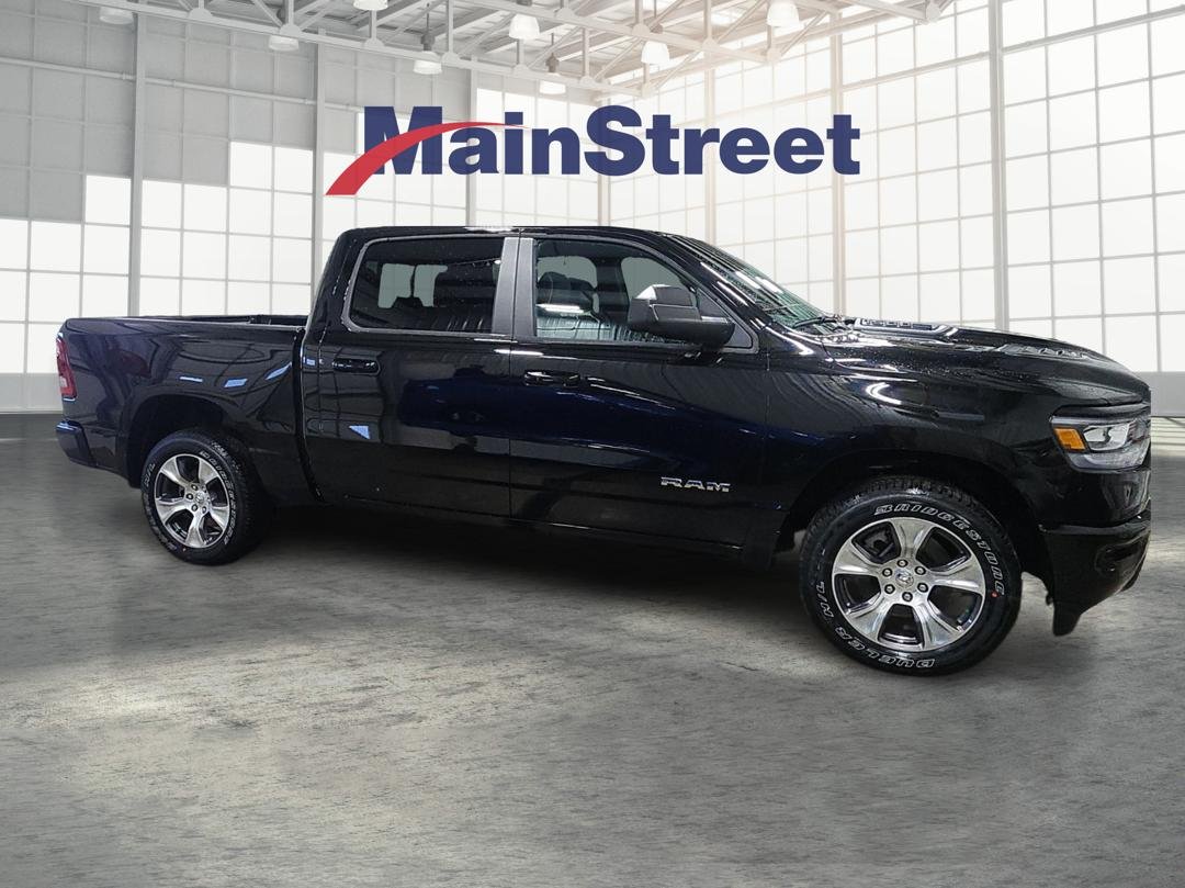 Used 2024 Black Ram Laramie image 6
