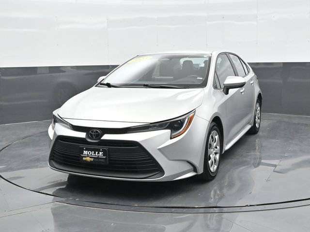 Used 2025 Toyota Corolla LE with VIN 5YFB4MDE4SP259447 for sale in Kansas City