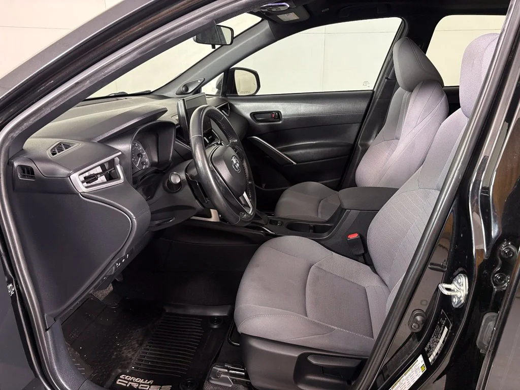 Used 2023 Black Toyota Hybrid SE image 14