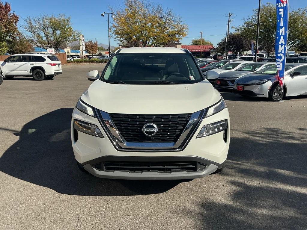 Used 2023 Pearl White Tricoat Nissan SV image 2