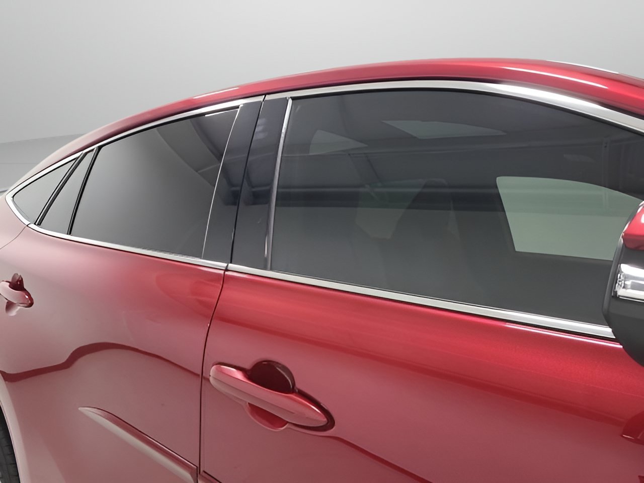 Used 2021 Ruby Flare Pearl Toyota Limited image 9