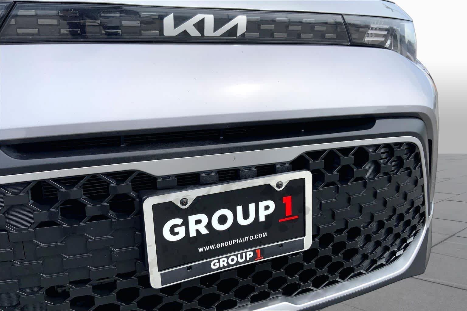 Used 2023 Steel Gray Kia LX image 29