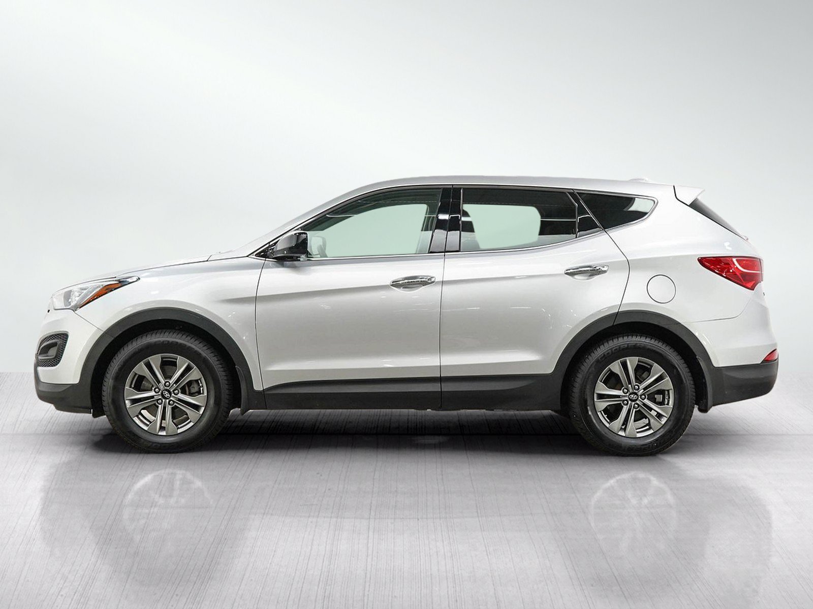 Used 2015 Hyundai Santa Fe Sport with VIN 5XYZTDLB8FG281910 for sale in Minneapolis, Minnesota