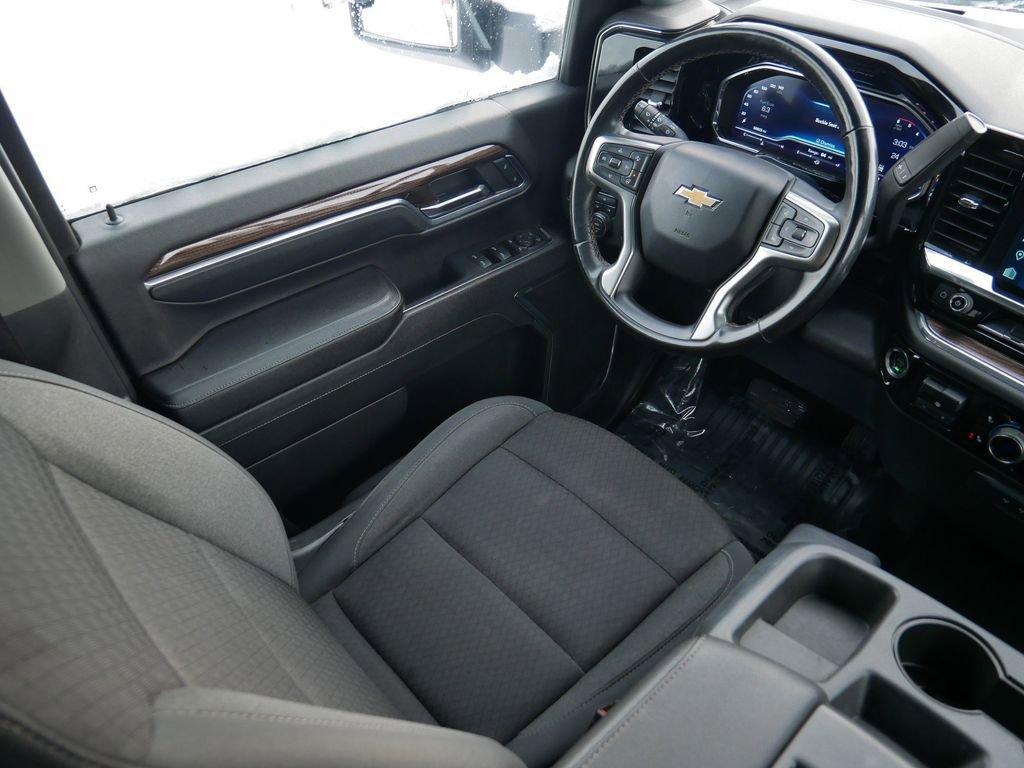 2024 Chevrolet Silverado 2500HD LT - Photo 12