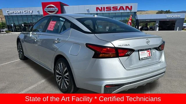 2023 Nissan Altima SV - Photo 5