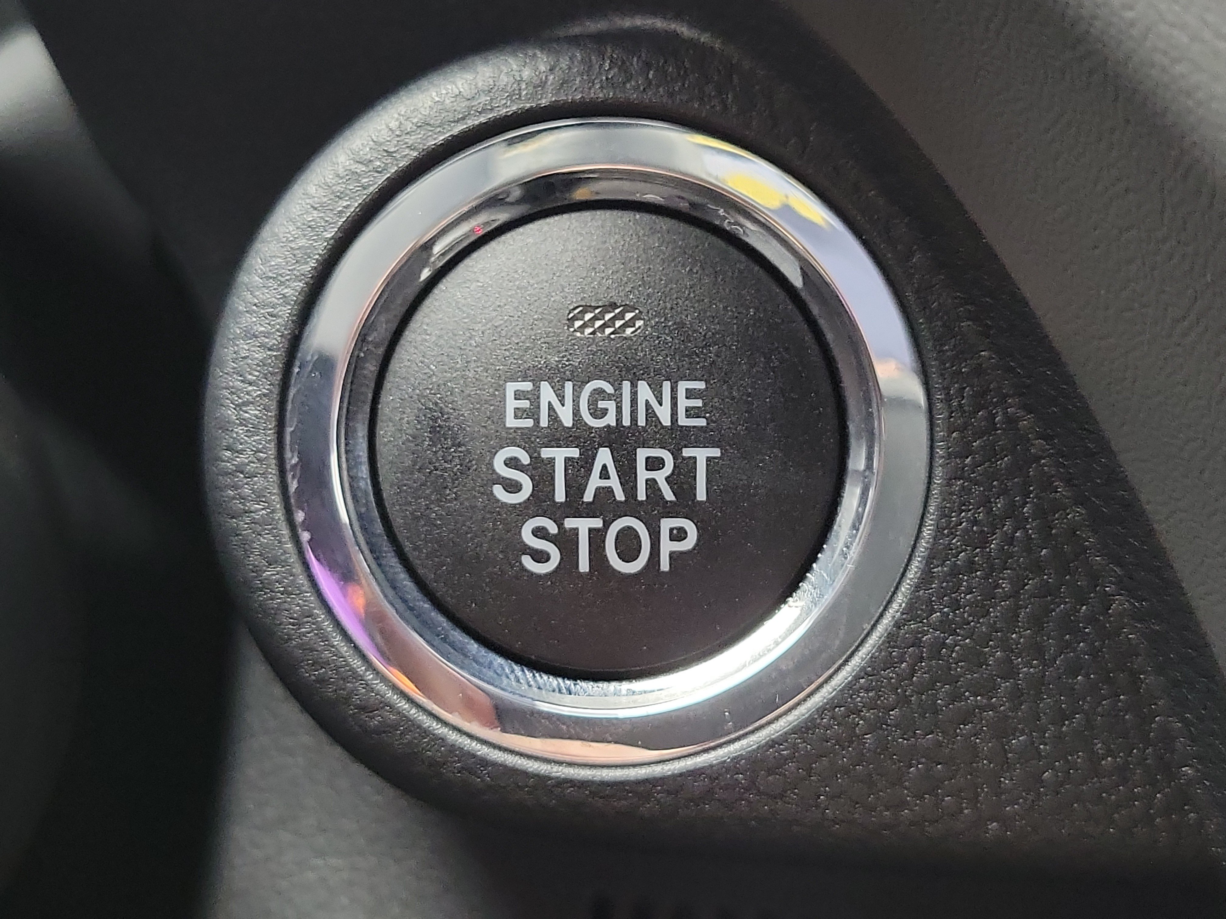 Used 2025 Ice Silver Metallic Subaru Sport image 31