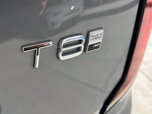 2026 Volvo XC90 Plus - Photo 33