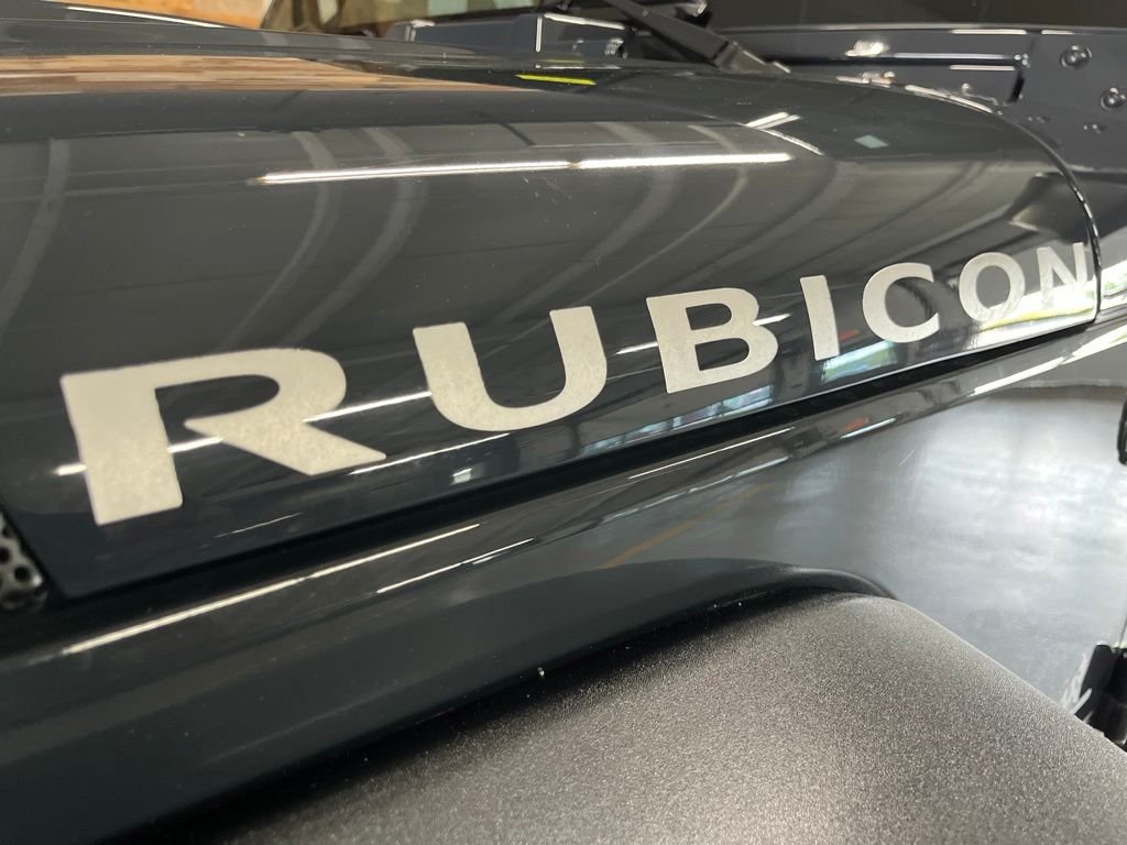 Used 2017 Rhino Clearcoat Jeep Unlimited Rubicon image 13