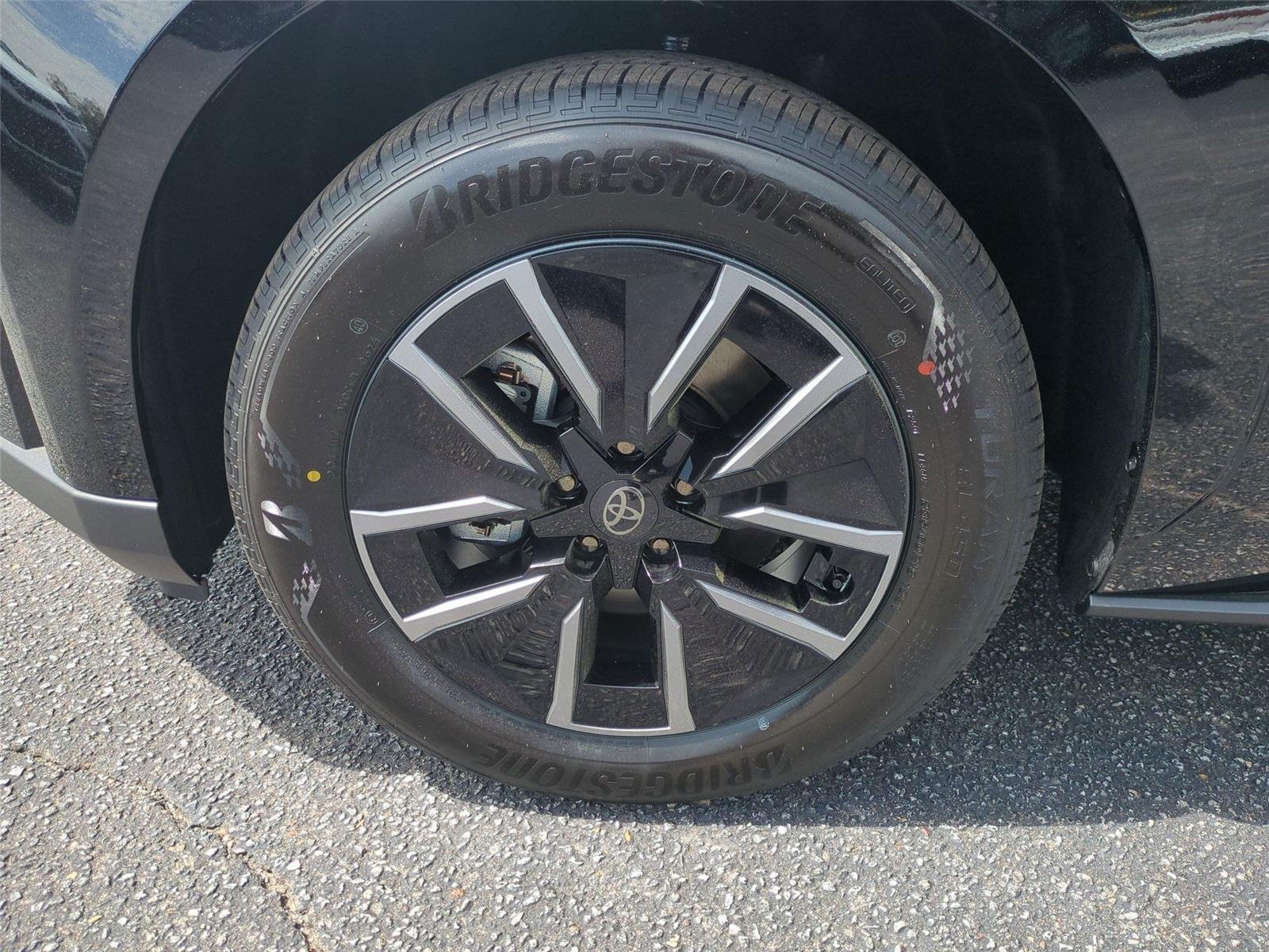 New 2026 Midnight Black Metallic Toyota XLE image 10