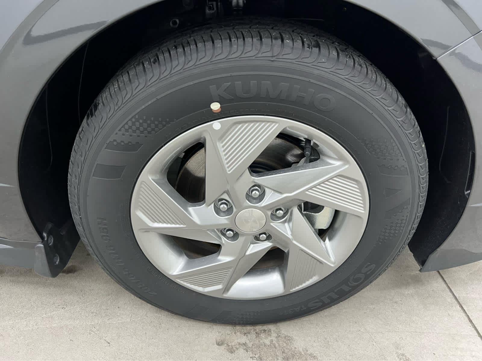 Used 2025 Portofino Gray Hyundai SE image 8