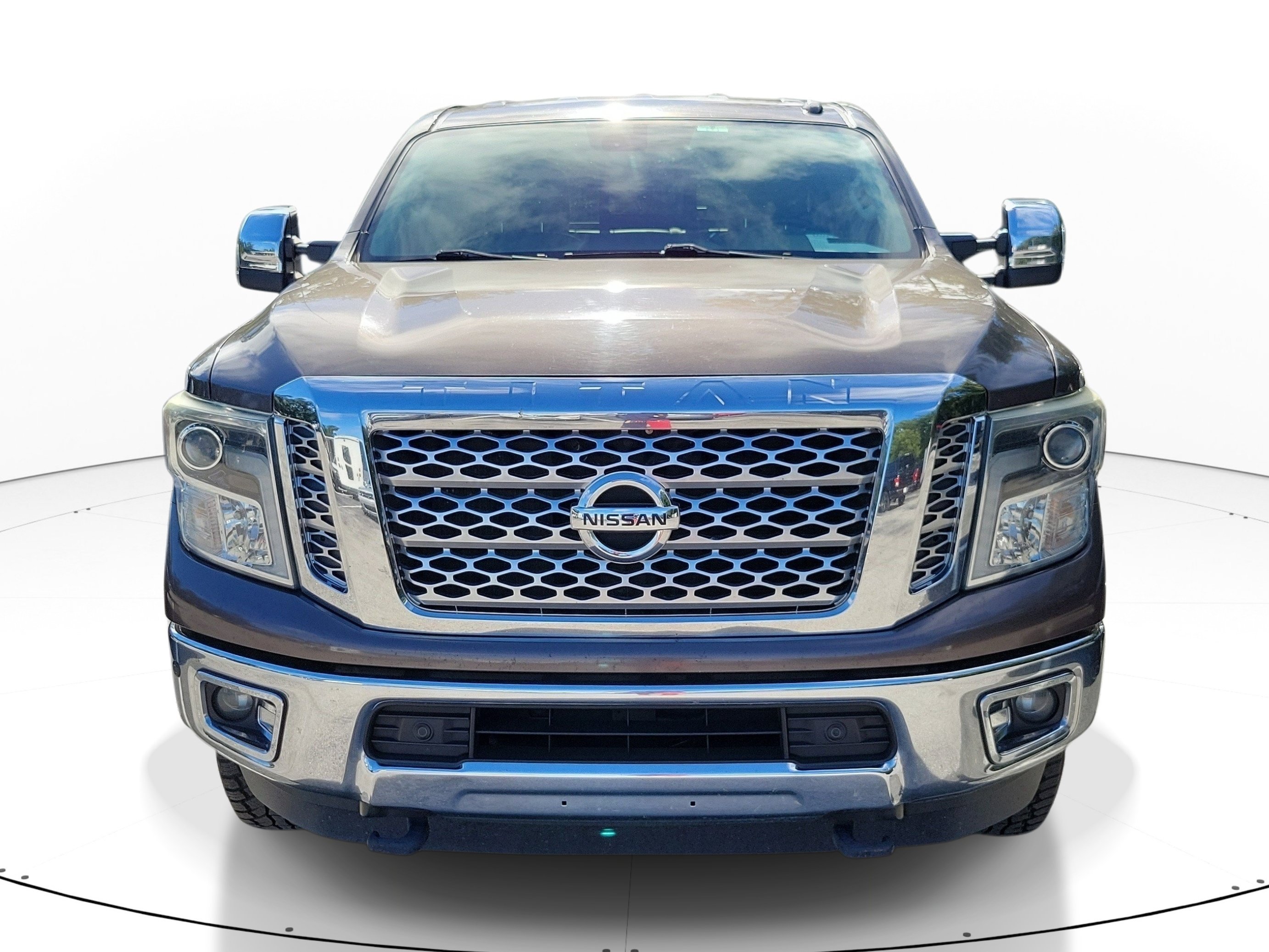 Used 2017 Java Metallic Nissan SL image 1