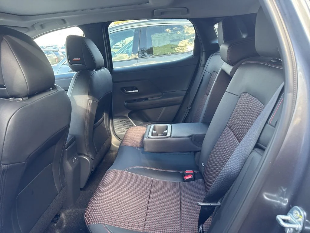 2026 Nissan KICKS SR AWD - Photo 38